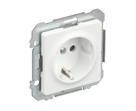 Розетка 1-на 2P+Z, ШУКО SIEMENS LINE 16А, 250V, біл.полярний