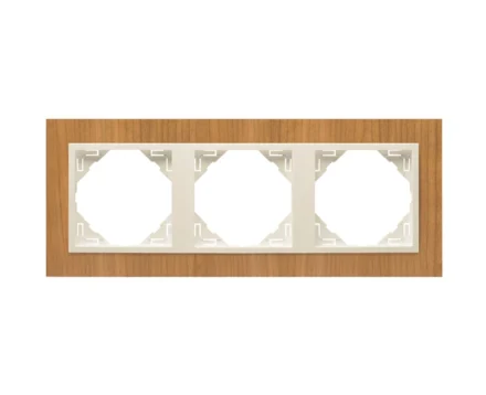 рамка потрійна універсальна LOGUS Вишня з пласт. вставкою перламутр