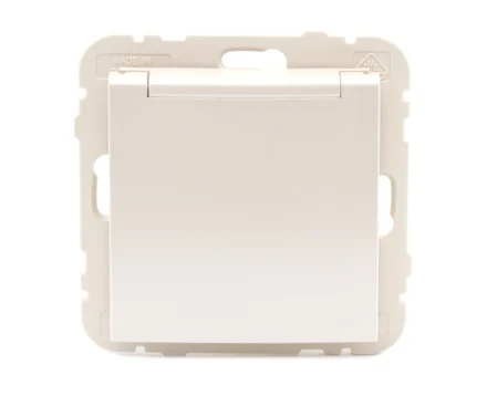 Розетка одинарна з кришкою 2P+Z, ШУКО LOGUS 16А, 250V металік перламутровий