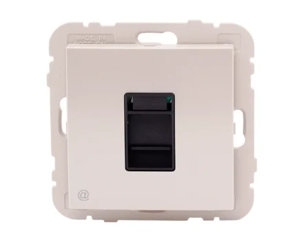 Розетка комп'ютерна LOGUS RJ45 5e металік перламутровий