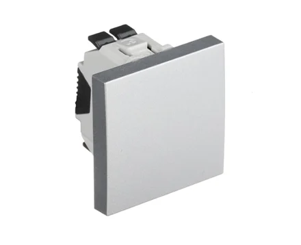 Вимикач 1кл. 10АХ, 250V, EFAPEL QUADRO алюміній