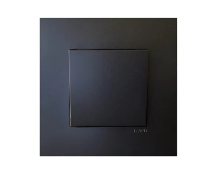 Вимикач 1кл. перехр. EFAPEL QUADRO 10АХ, 250V, чорний матовий