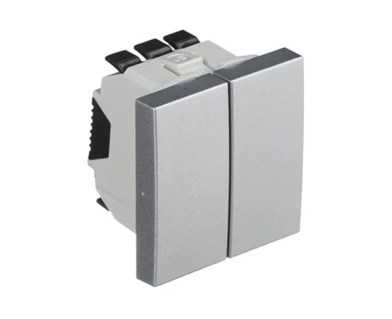 Вимикач 2кл. сход. EFAPEL QUADRO 10АХ, 250V, алюміній