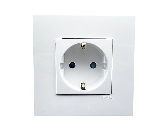 4612912 SBR Розетка 1-на з з/к, ШУКО EFAPEL QUADRO 16А, 250V білий глянцевий