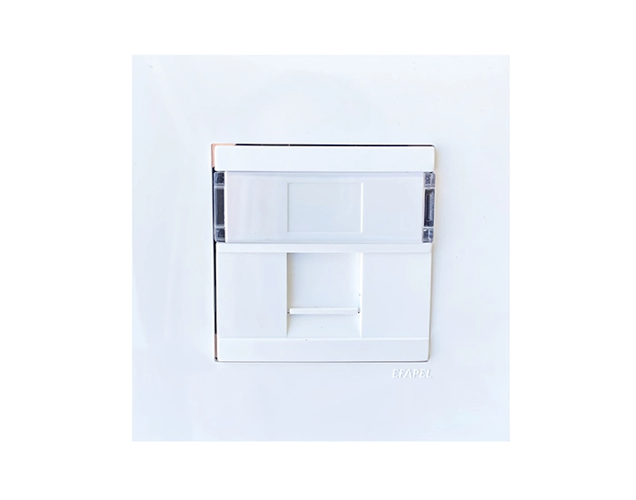 4697212 SBM Розетка TF EFAPEL QUADRO RJ11 білий матовий