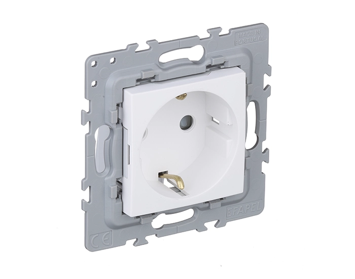 4712912 SBM Розетка 1-на з з/к, ШУКО EFAPEL Latina 16А, 250V білий матовий