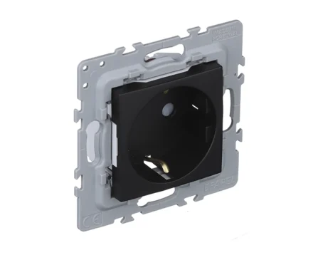 Розетка 1-на з з/к, ШУКО EFAPEL Latina 16А, 250V, чорний матовий