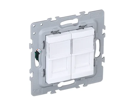 Розетка 2-на РС EFAPEL Latina RJ45 5e білий глянцевий