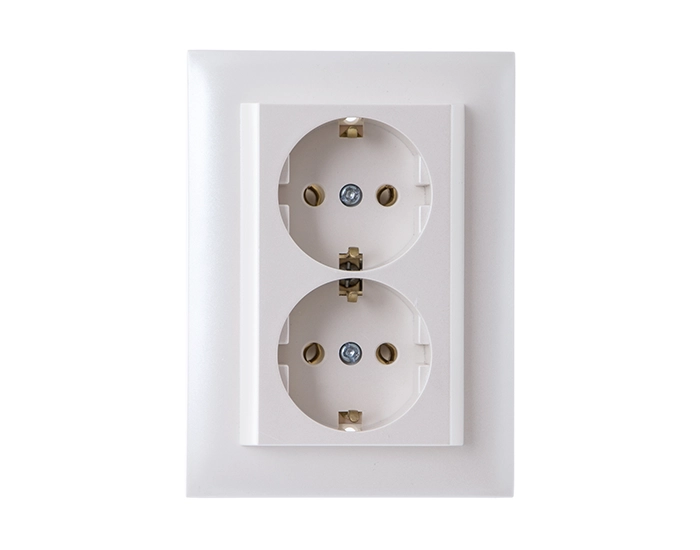 90331 TPE Розетка подвійна ШУКО LOGUS 250V/16A металік перламутровий