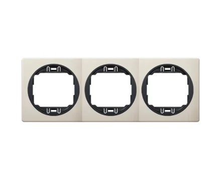 Рамка 3-на гориз. Aling-Conel EON, беж-чорний