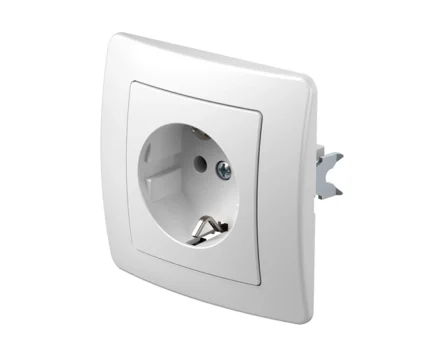 Розетка одинарн. з з/к 250V/16A ТЕМ EKONOMIK без рамки, біла