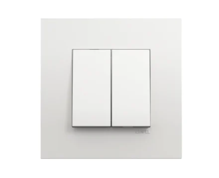 Вимикач 2кл. перехр. EFAPEL QUADRO 10АХ, 250V білий матовий